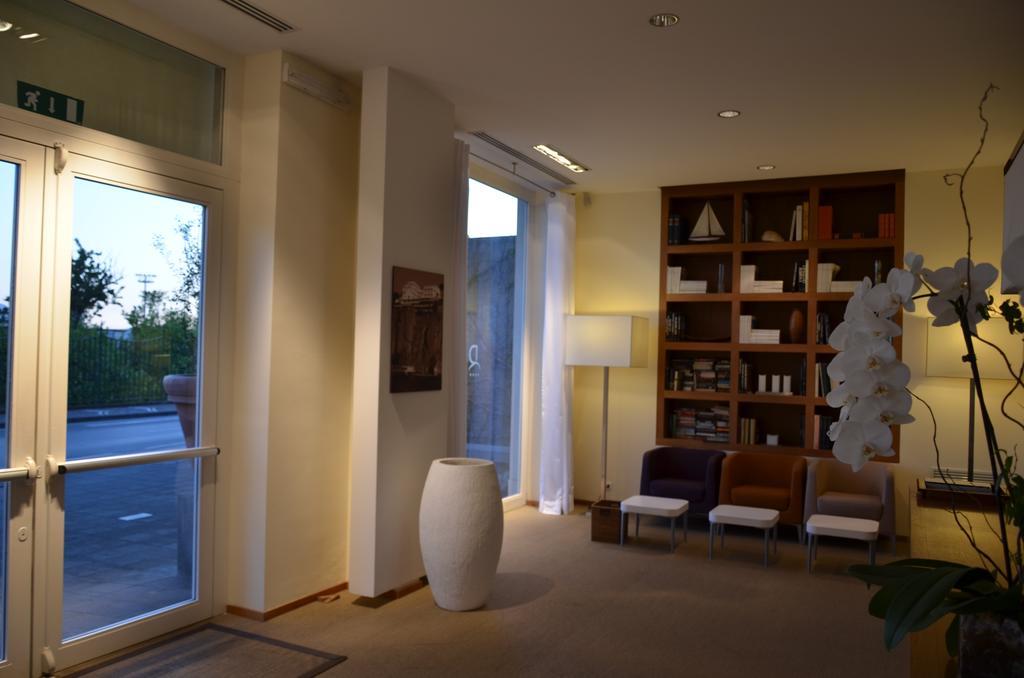 Rota Suites Соренто Екстериор снимка
