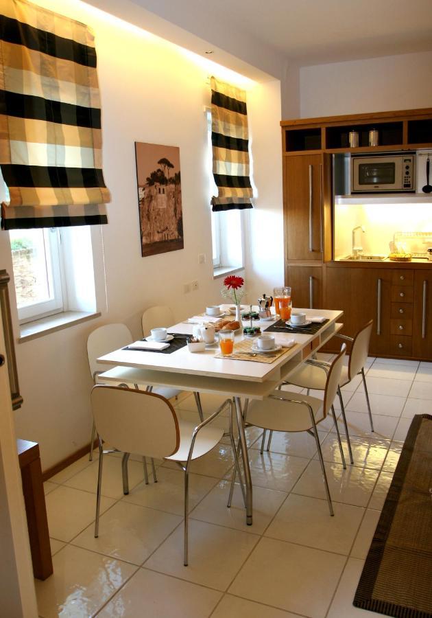 Rota Suites Соренто Екстериор снимка