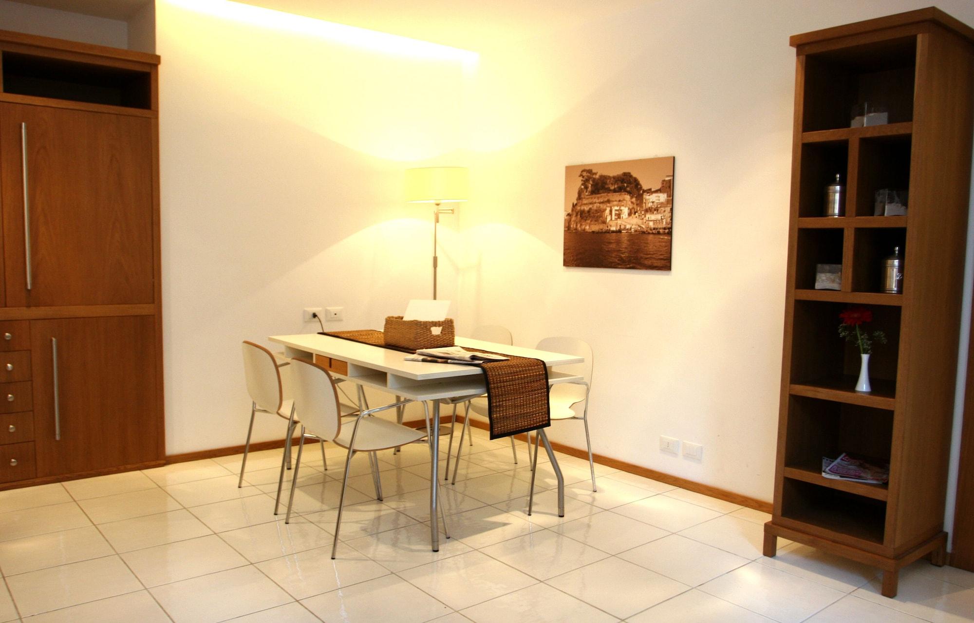 Rota Suites Соренто Екстериор снимка