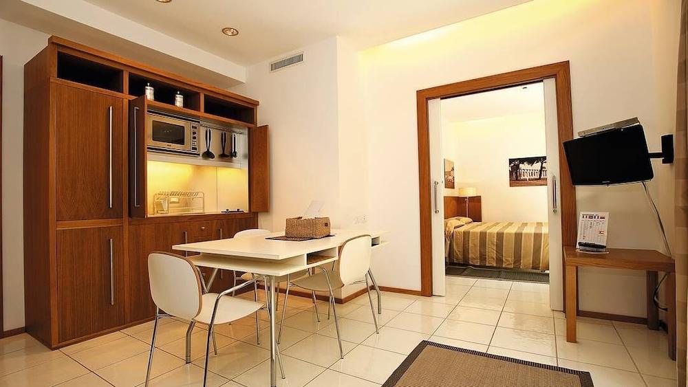 Rota Suites Соренто Екстериор снимка